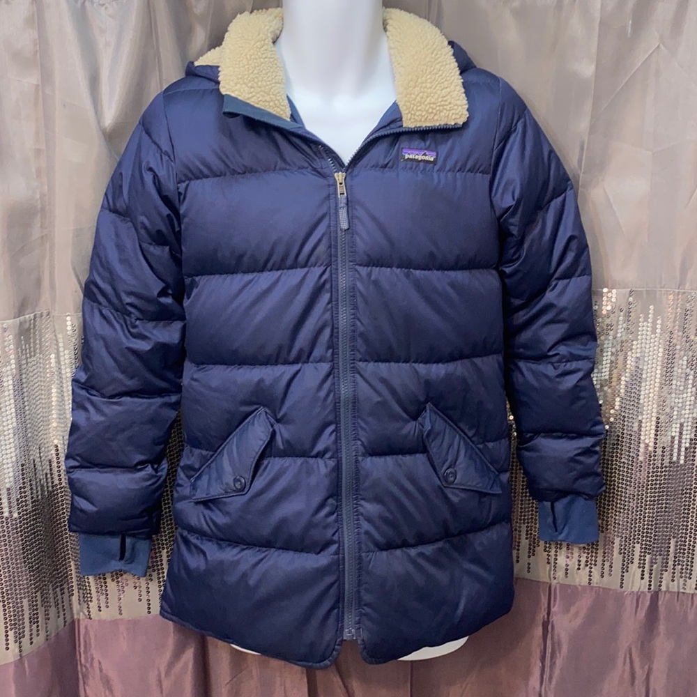 Patagonia Kids Navy Blue Puffer Jacket with Cream Sherpa Collar